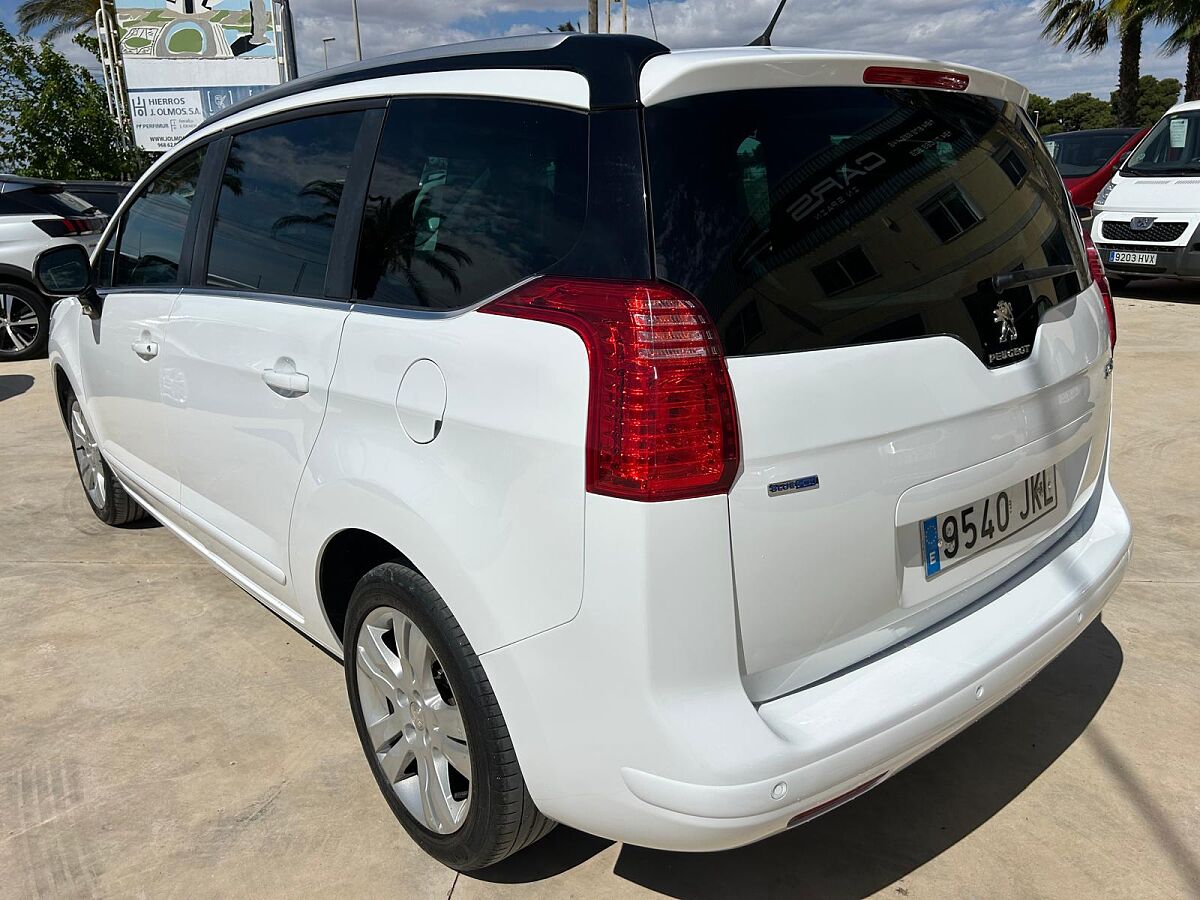 PEUGEOT 5008 STYLE 1.6 HDI AUTO SPANISH LHD IN SPAIN 91000 MILES 7 SEATS 2015